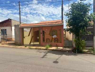 Casa para Venda, em Tatu, bairro DR. Laurindo, 2 dormitrios, 1 banheiro, 1 vaga