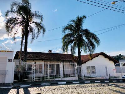 Casa para Venda, em Lages, bairro Centro, 3 dormitrios, 3 banheiros, 1 sute, 2 vagas