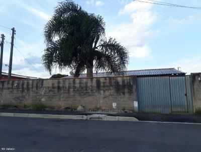Terreno para Venda, em Piraquara, bairro Araatuba, 1 dormitrio, 1 banheiro, 2 vagas