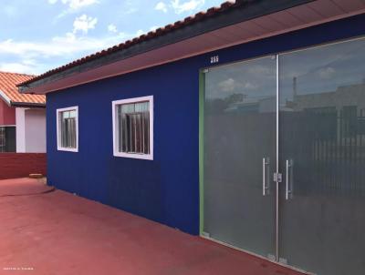 Casa para Venda, em Jaguariaíva, bairro Jardim Primavera, 3 dormitórios, 1 banheiro, 2 vagas