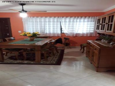 Casa para Venda, em Campinas, bairro Parque Tropical, 4 dormitrios, 2 banheiros, 1 sute, 5 vagas
