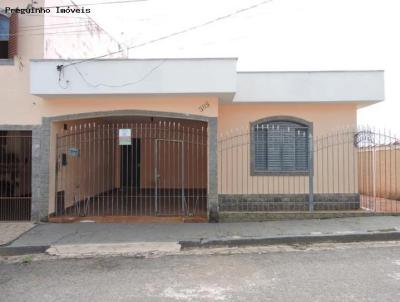 Casa para Venda, em Alfenas, bairro Vila Formosa, 4 dormitrios, 2 banheiros, 1 sute, 1 vaga
