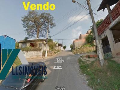 Casa para Venda, em Duque de Caxias, bairro Parque Fluminense, 3 dormitórios, 1 banheiro, 3 vagas