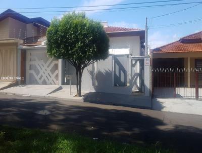 Casa Alto Padro para Venda, em Mogi Guau, bairro Loteamento Parque Itacolomy, 3 dormitrios, 2 banheiros, 1 sute, 2 vagas