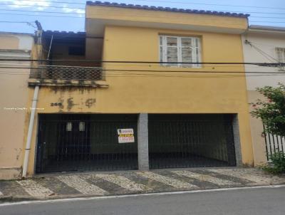Casa para Venda, em Bragana Paulista, bairro Centro, 3 dormitrios, 3 banheiros, 2 vagas