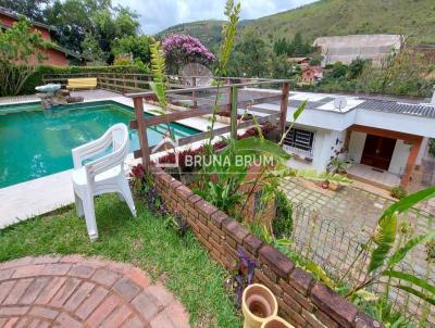 Casa para Venda, em Terespolis, bairro Albuquerque, 3 dormitrios, 5 banheiros, 1 sute, 4 vagas