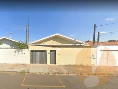 Casa para Venda, em Franca, bairro Vila Scarabucci, 3 dormitrios, 1 banheiro, 1 vaga