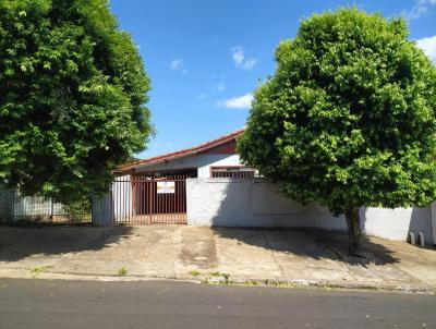 Casa para Venda, em Umuarama, bairro Parque Tarum