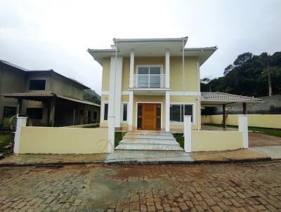 Casa em Condomnio para Venda, em Terespolis, bairro Green Valleiy, 4 dormitrios, 3 banheiros, 1 sute, 2 vagas