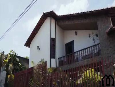 Casa para Venda, em Formiga, bairro Centro, 4 dormitrios, 2 banheiros, 1 sute, 4 vagas