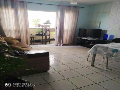 Apartamento para Venda, em Maring, bairro Zona 07, 2 dormitrios, 1 banheiro, 1 vaga