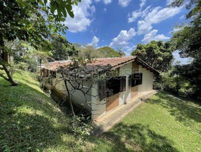 Chcara para Venda, em Cotia, bairro Granja Viana, 4 dormitrios, 4 banheiros, 1 sute, 6 vagas