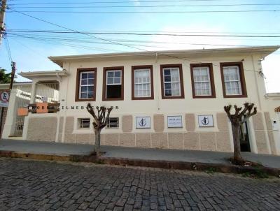 Casa para Venda, em So Jos do Rio Pardo, bairro Centro, 4 dormitrios, 1 banheiro, 2 vagas