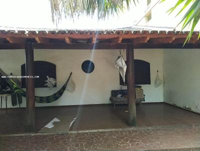 Casa / Sobrado para Venda, em Caldas Novas, bairro OLEGARIO PINTO, 4 dormitrios, 2 banheiros