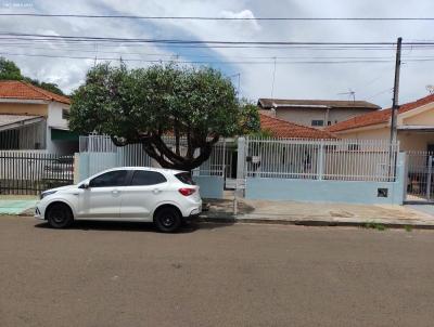 Casa para Venda, em Matão, bairro JARDIM DO BOSQUE, 2 dormitórios, 1 banheiro, 4 vagas