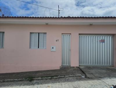 Casa para Locao, em Pesqueira, bairro Prado, 2 dormitrios, 1 banheiro, 1 sute, 1 vaga