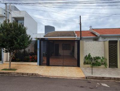 Casa para Venda, em Ourinhos, bairro Jardim Santa Fe, 3 dormitórios, 3 banheiros, 1 suíte, 3 vagas