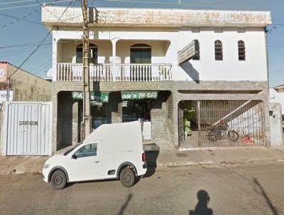 Casa para Venda, em Alfenas, bairro Vila Formosa, 4 dormitrios, 4 banheiros, 1 sute, 3 vagas