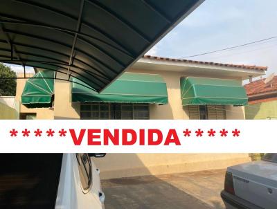 Casa para Venda, em Ourinhos, bairro VILA MUSA, 2 dormitrios, 1 banheiro, 1 sute, 3 vagas