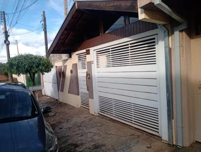 Casa Usada para Venda, em Leme, bairro Barra Funda, 3 dormitrios, 1 banheiro, 4 vagas