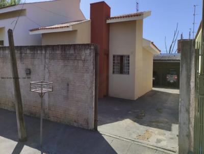 Casa para Venda, em Santo Antnio da Platina, bairro Residencial Grevillea, 3 dormitrios, 1 banheiro, 4 vagas