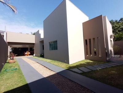Casa para Venda, em Lucas do Rio Verde, bairro Bandeirantes, 3 dormitrios, 2 banheiros, 1 sute