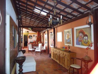Casa para Venda, em Cabo Frio, bairro Centro, 3 dormitrios, 3 banheiros, 1 sute, 2 vagas