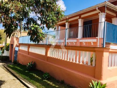 Casa para Venda, em Poos de Caldas, bairro Centro, 5 dormitrios, 3 banheiros, 1 sute, 5 vagas