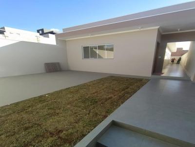 Casa para Venda, em Extrema, bairro BAIRRO BARREIRO, 2 dormitrios, 1 banheiro, 1 sute, 1 vaga