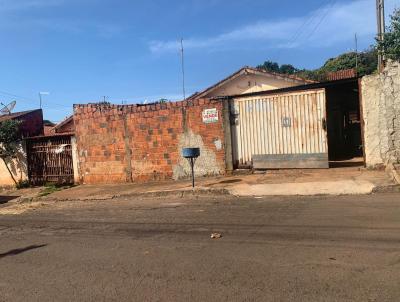 Casa para Venda, em Ourinhos, bairro CDHU, 2 dormitrios, 1 banheiro, 1 vaga
