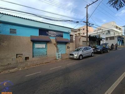Casa para Venda, em Alfenas, bairro Centro