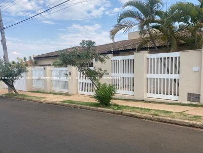 Alto Padro para Venda, em , bairro Aparecida, 3 dormitrios, 4 banheiros, 1 sute, 4 vagas