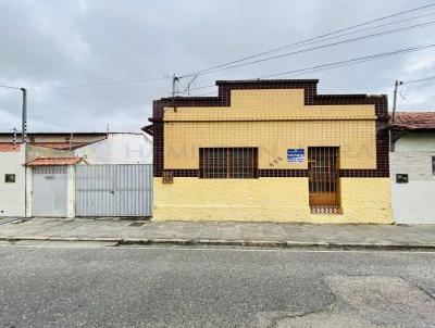 Casa para Venda, em Campina Grande, bairro Centro, 3 dormitrios, 1 banheiro, 1 vaga