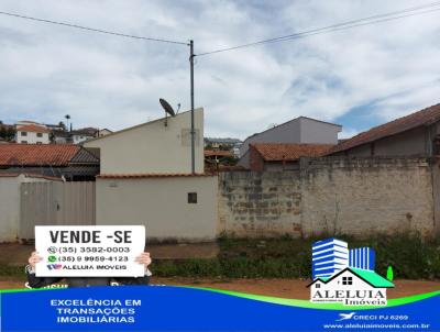 Casa para Venda, em Santa Rita do Sapuca, bairro MONTE BELO, 2 dormitrios, 1 banheiro, 1 vaga