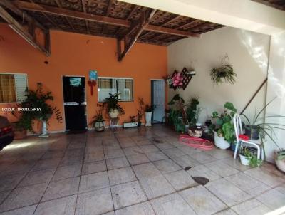 Casa para Venda, em Presidente Prudente, bairro Conjunto Stio So Pedro, 3 dormitrios, 2 banheiros, 3 vagas