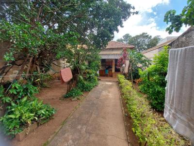 Casa para Venda, em Pirassununga, bairro CENTRO, 2 dormitrios, 1 banheiro, 1 vaga