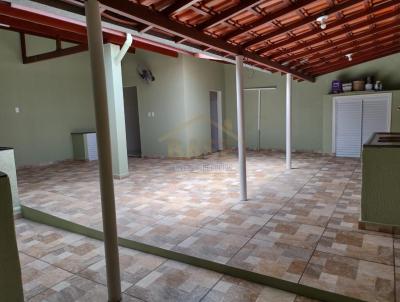 Casa para Venda, em Paulínia, bairro Vila José Paulino Nogueira, 4 dormitórios, 3 banheiros, 3 vagas