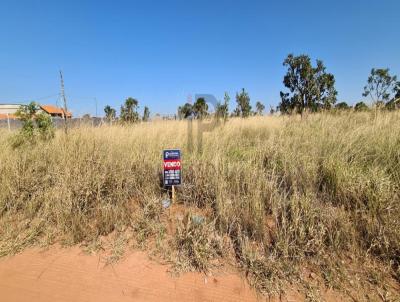 Terreno para Venda, em Serranpolis, bairro Setor So Jos