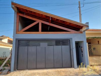 Casa para Venda, em Santa Cruz do Rio Pardo, bairro Chcara Peixe, 3 dormitrios, 1 banheiro, 1 sute, 2 vagas