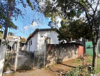 Casa para Venda, em Poços de Caldas, bairro Vila Togni, 2 dormitórios, 1 banheiro, 2 vagas