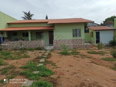 Casa para Venda, em Araruama, bairro Coqueiral, 2 dormitrios, 1 banheiro, 3 vagas