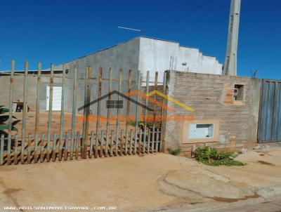 Casa para Venda, em Avar, bairro Vila Operaria, 2 sutes, 1 vaga