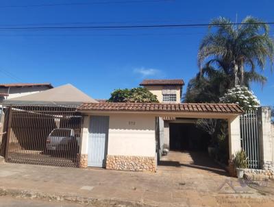 Casa para Venda, em Formosa, bairro Formosinha, 4 dormitrios, 1 banheiro, 3 sutes, 2 vagas