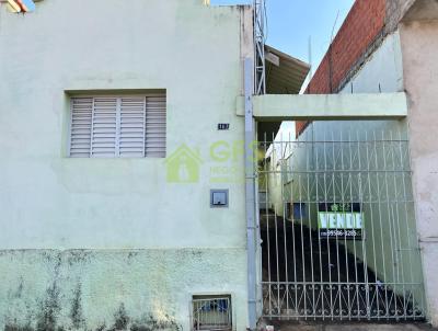 Casa para Venda, em Piracicaba, bairro Paulicia, 2 dormitrios, 1 banheiro