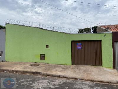 Casa para Venda, em Uberaba, bairro , 2 dormitrios, 1 banheiro, 1 sute, 3 vagas