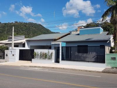Casa para Venda, em Jaragu do Sul, bairro Jaragu 99, 3 dormitrios, 2 banheiros, 1 sute, 2 vagas