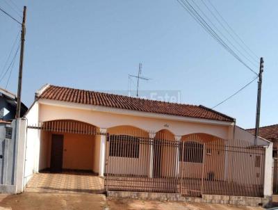 Casa para Venda, em Ourinhos, bairro Jardim Paris, 3 dormitrios, 2 banheiros, 1 sute, 4 vagas