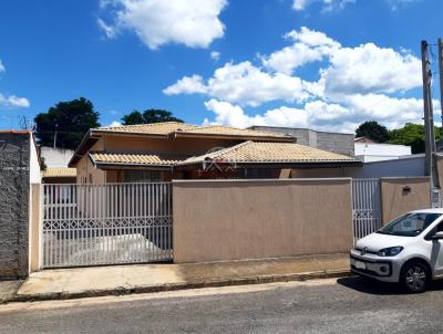 Casa para Venda, em Taubat, bairro Granjas Rurais Reunidas So Judas Tadeu, 3 dormitrios, 3 banheiros, 2 sutes, 2 vagas