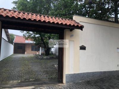 Casa para Venda, em So Jos dos Campos, bairro Vila Santa Helena, 4 dormitrios, 3 banheiros, 2 sutes, 8 vagas