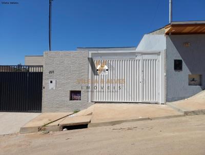 Casa para Venda, em Alfenas, bairro Alda Caetani, 2 dormitrios, 2 banheiros, 1 sute, 2 vagas